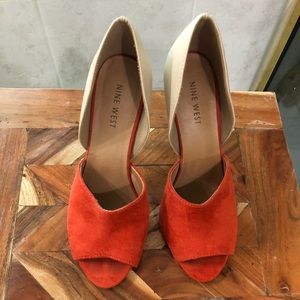 Nine West peep toe heals